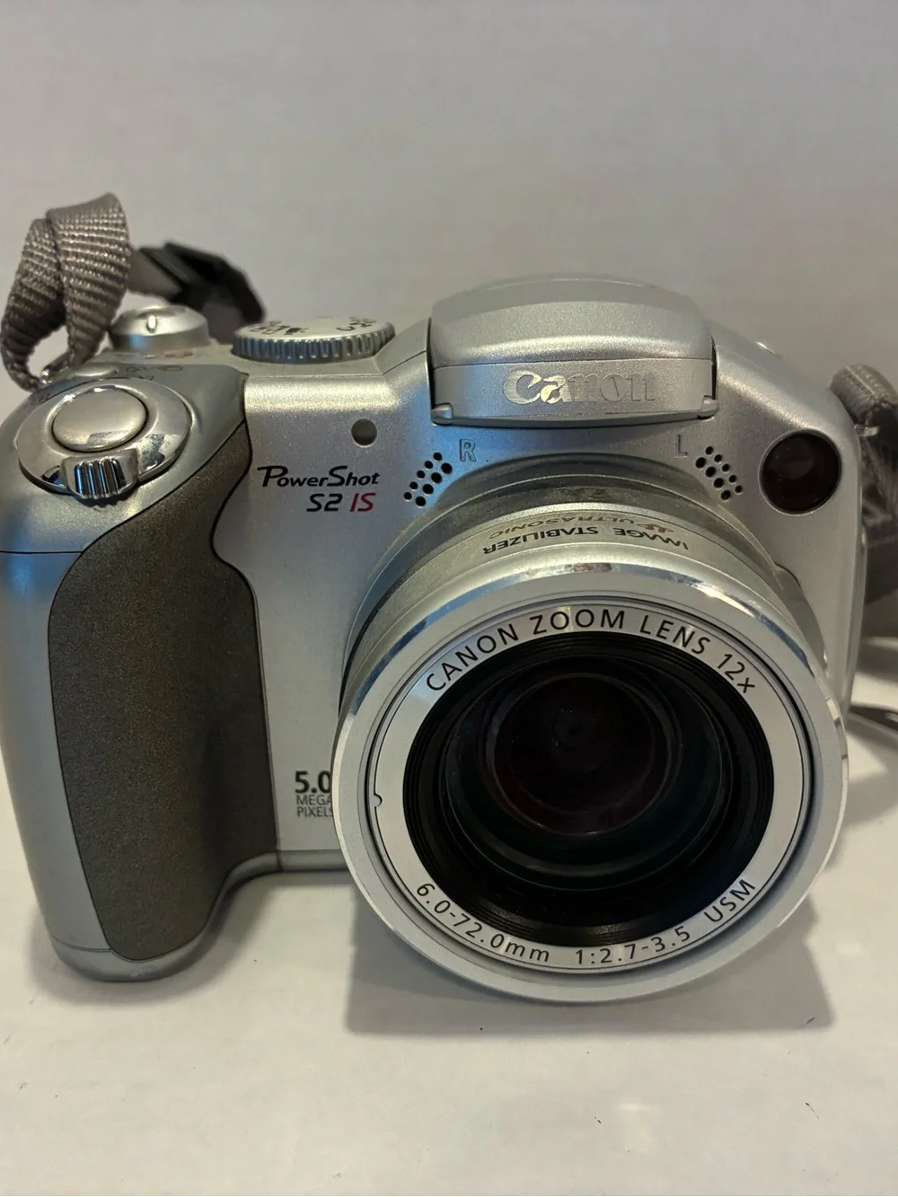 Canon PowerShot S2 IS Silver Digital Camera